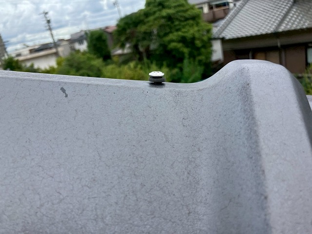 棟の釘を確認